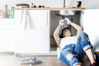 How Troubleshoot a Leaky Faucet